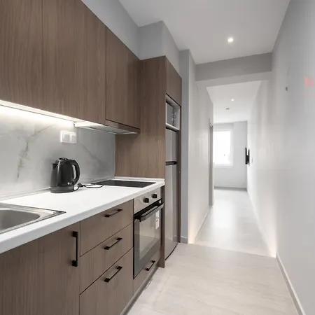 T30 α, Nilie Hospitality Mgmt Salonicco