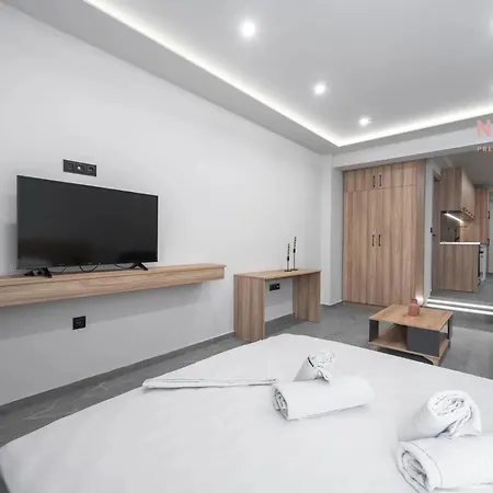 T30 α, Nilie Hospitality Mgmt